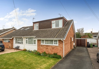 4 bedroom bungalow for sale - Southfield Rise, Cheltenham, Gloucestershire, GL53 - Property View 1