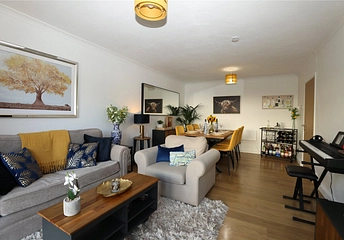 1 bedroom apartment for sale - Belworth Court, Cheltenham, Gloucestershire, GL51 - Property View 1